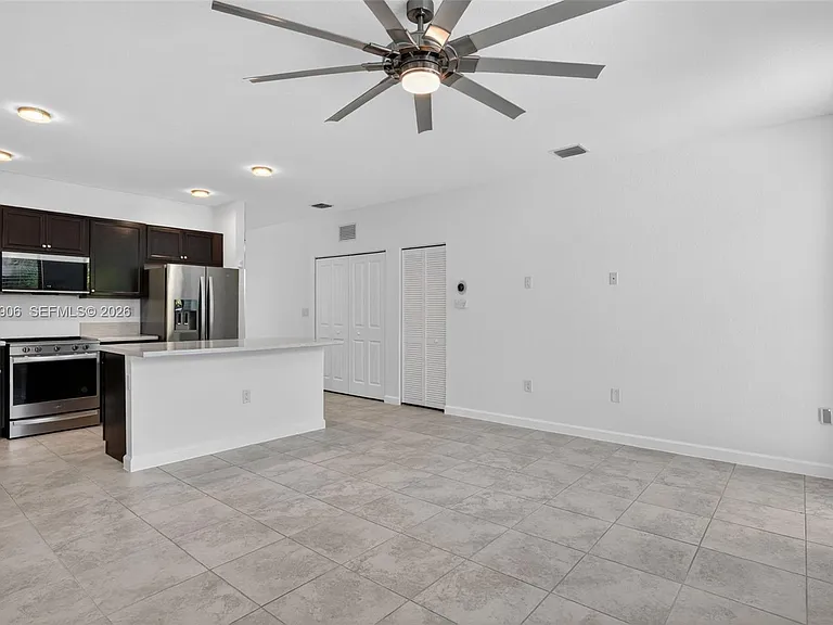 2371 SE 1st Ct — Photo 28