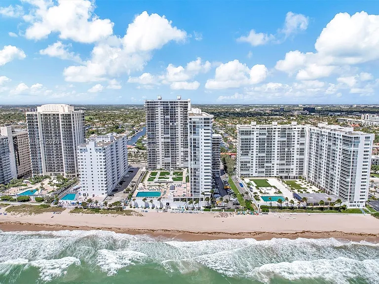 4280 Galt Ocean Dr #2F — Photo 3