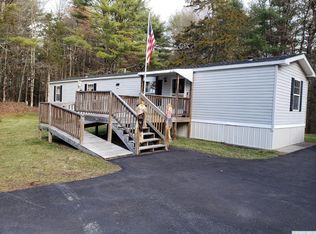 1725 Potic Mountain Rd, Earlton, NY 12058
