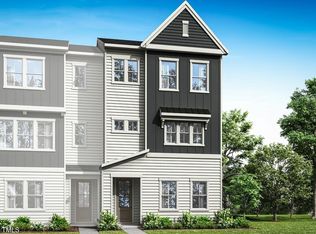 1042 Zelkova Ln, Chapel Hill, NC 27517