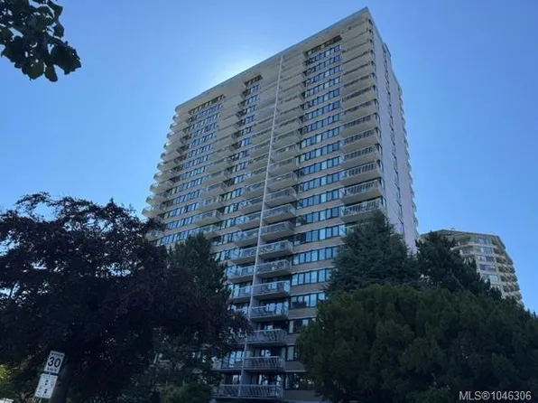 647 Michigan St #1510, Victoria, BC V8V 1S9