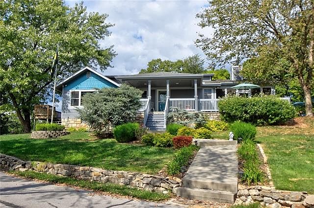 1st image of 314 Lake Forest Dr