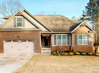 572 Deadwood Trl, Locust Grove, GA 30248