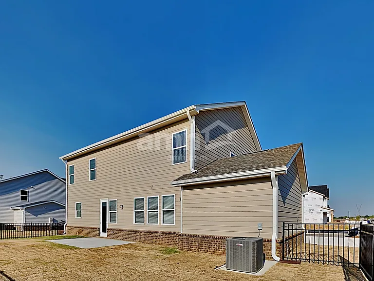 322 Golucke Way — Photo 19