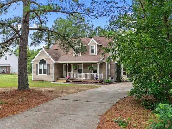 105 Whistlers Cv, Louisburg, NC 27549