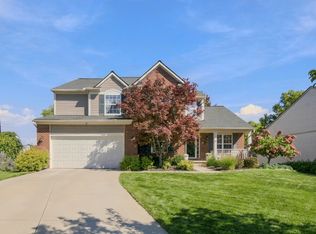 1962 Harley Ct, Ann Arbor, MI 48103