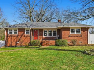 214 Courtney Cir, Greenville, SC 29617