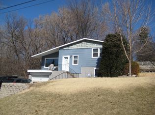333 Demont Ave E, Little Canada, MN 55117