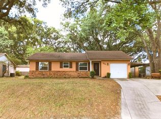 706 Lakeview Dr, Ocoee, FL 34761