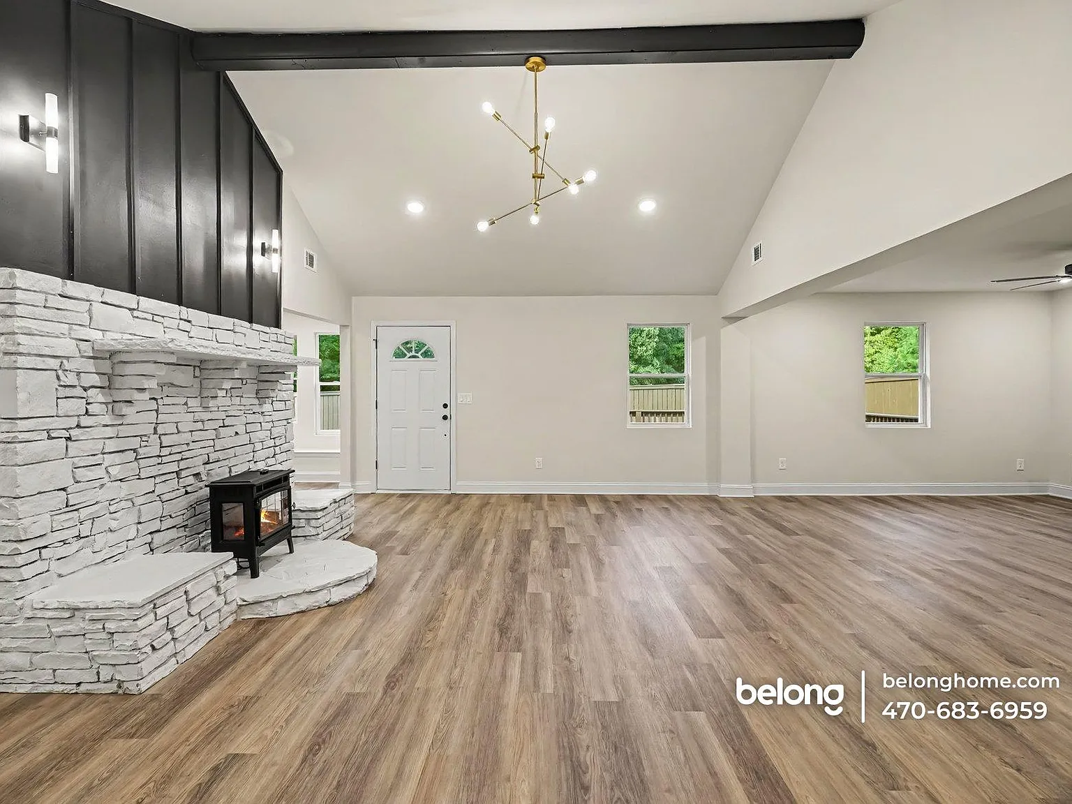 4 bed, 3.0 bath, 2000 sqft, $2,795 — Photo 4