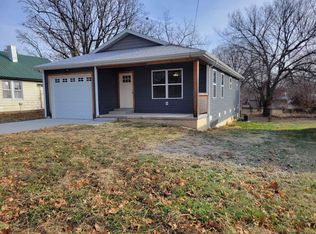 258 Hoover St, Lebanon, MO 65536