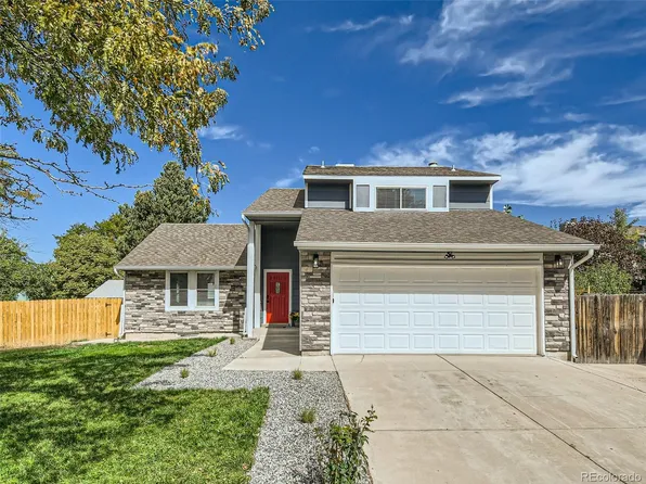 992 S Richfield Way, Aurora, CO 80017