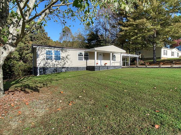 2nd image of 286 Clearwater Dr