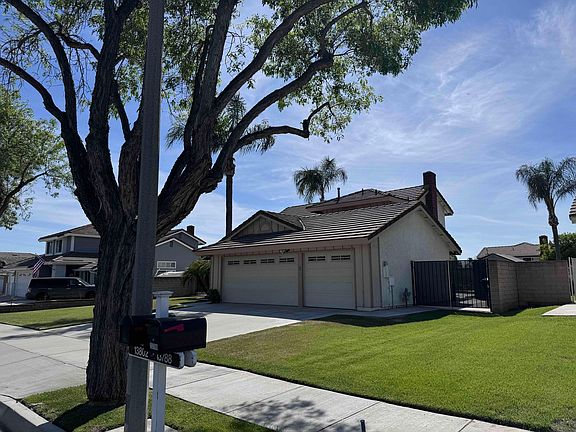 2nd image of 13802 Cypress Ave