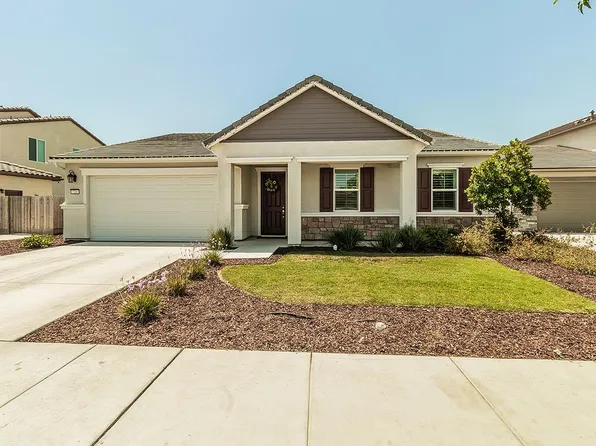 726 Skansen St, Kingsburg, CA 93631