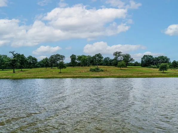 4 Private Road 7327, Pt, TX 75472