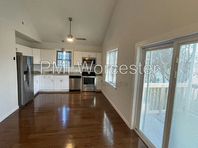 14 Edgemere Blvd #B — Photo 5