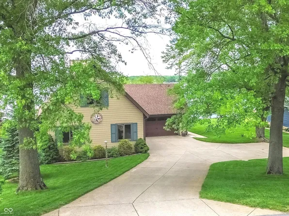 139 Patriots Lndg, Fillmore, IN 46128
