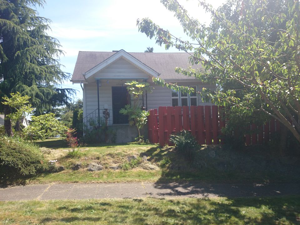2nd image of 1701 NW 73rd St