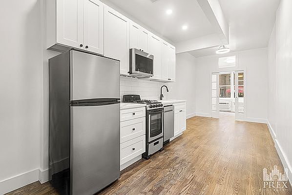 1st image of 306 E 71st St APT 1B