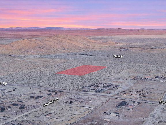 4th image of Colorado Road