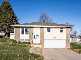 2304 Belmont Dr, Norfolk, NE 68701