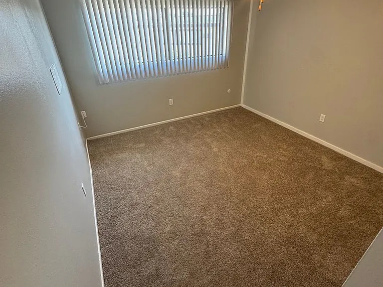 1219 N State College Blvd — Photo 29