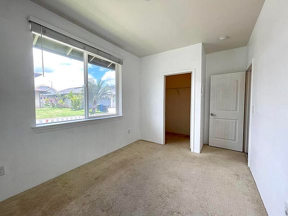 5th image of 1101 Kukulu St Unit 73