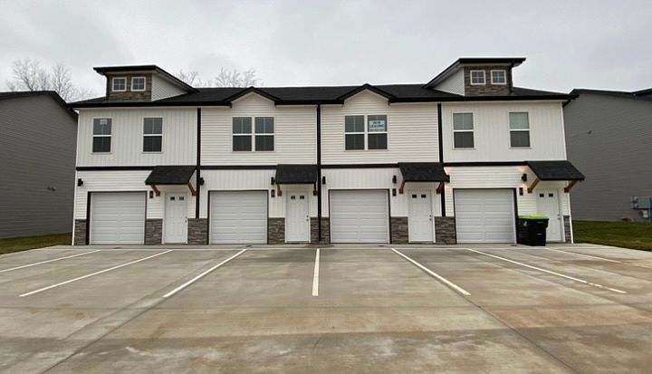 1st image of 1036 Glenkirk Dr