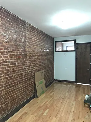 Rented by Nooklyn NYC LLC | media 7