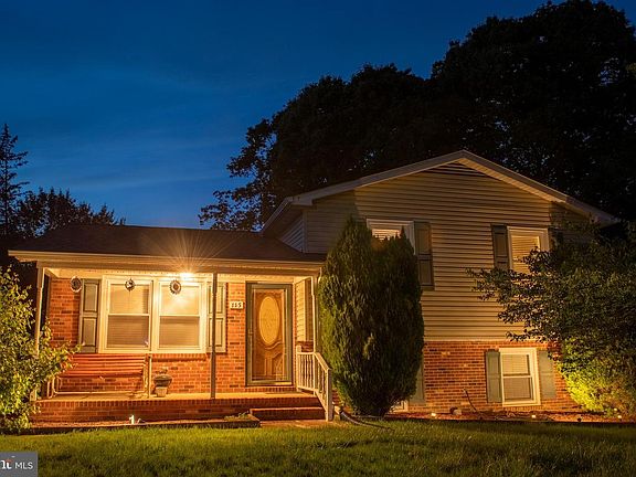 5th image of 115 Patterson Ave
