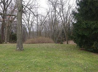 308 Westbrook Dr, Butler, PA