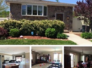 200 Woods Of Arden Rd, Staten Island, NY 10312