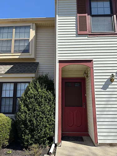 116 Wyndham Pl Photo 1