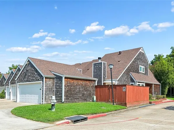 18 Spinnaker Ln, New Orleans, LA 70124