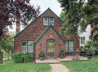 2302 N 51st St, Omaha, NE 68104