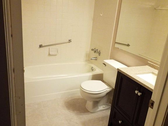 5th image of 3658 Alder Dr APT B1