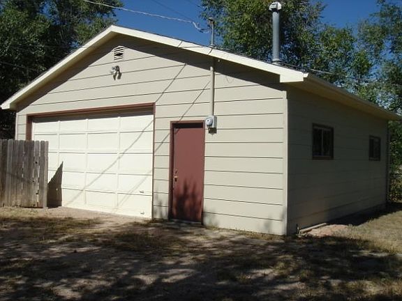 2 car detached garage