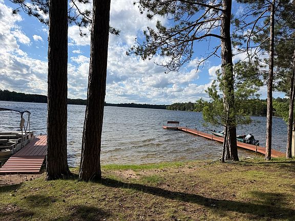 4th image of 1066 Cedaroma Dr