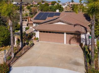 22176 Dogie Pl, Canyon Lake, CA 92587