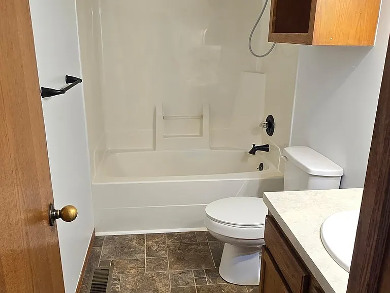 609 S Longbranch Dr — Photo 29