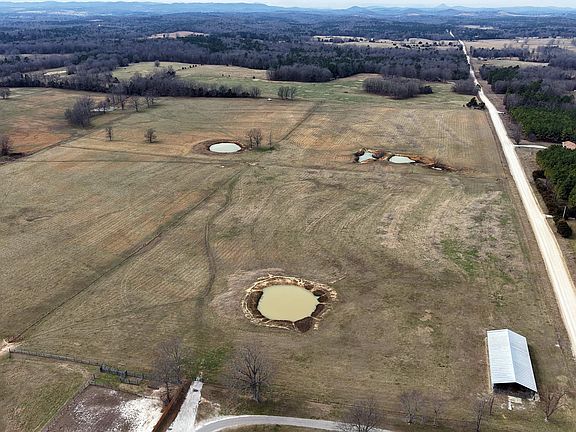 2nd image of 963 Cutoff Rd