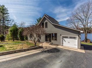 140 Aldrich Rd, Glocester, RI 02857