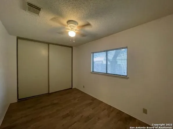 7631 Heathridge, San Antonio, TX 78250