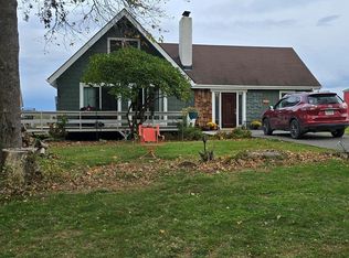 327 Alpine Crest Rd, Fancy Gap, VA 24328