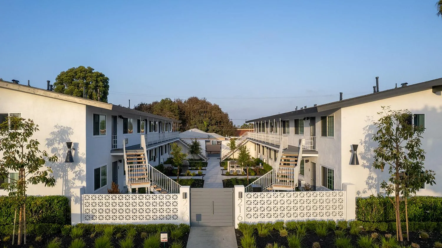 Ocean Pacific Apartment Homes — Photo 4