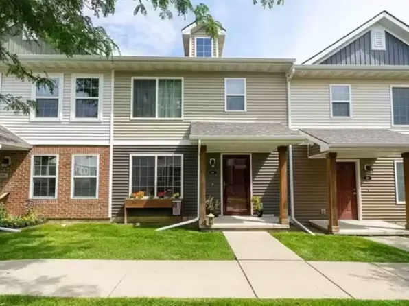 9055 Coneflower Dr #1-106, West Des Moines, IA 50265