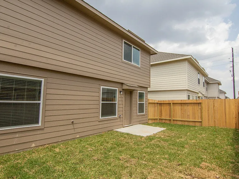 18611 Medway River Trl — Photo 7