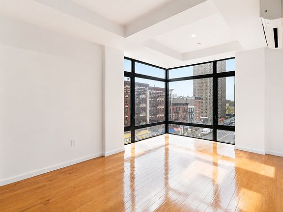 5th image of 501 W 158th St #5