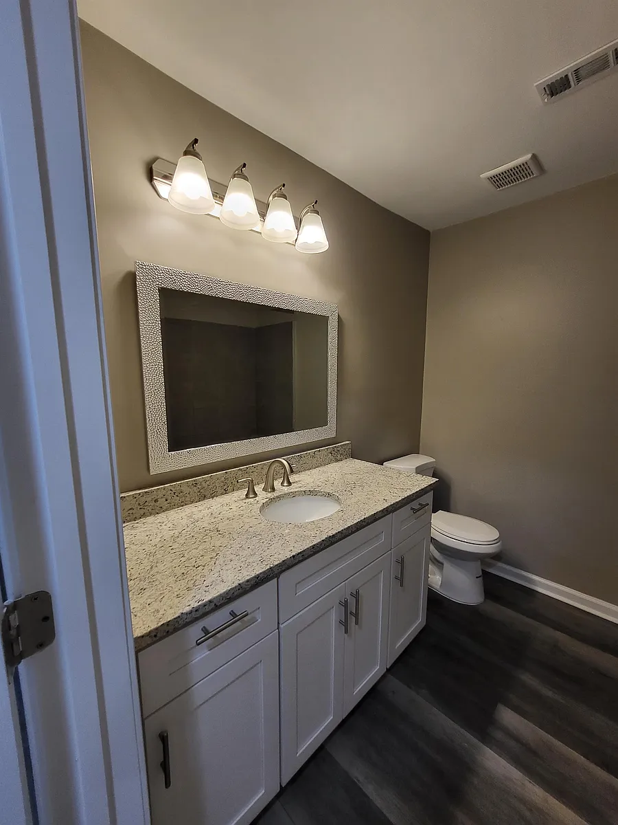 Building Photo - 524 S Beltline Blvd #3